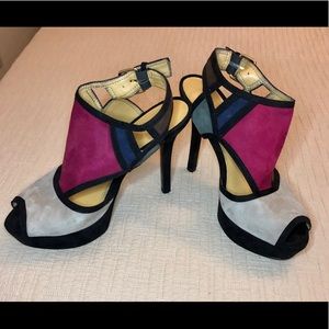 Nine West Suede Platform Heels Size 7.5